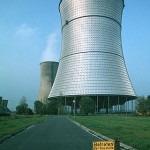 320px-Thtr300_kuehlturm